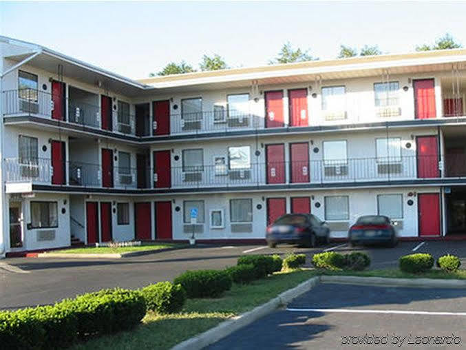 Red Carpet Inn Williamstown Zewnętrze zdjęcie